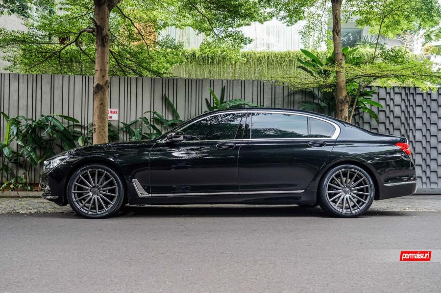  BMW 740Li on Vossen Wheels (VFS2) 2017 года  (фото 4 из 8)
